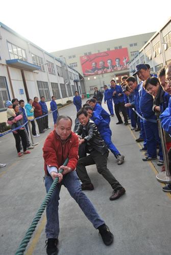 �Ϻ������y�T(m��n)�S�ڶ������\(y��n)��(d��ng)��(hu��)���Ӱκӱ�ِ���D18��