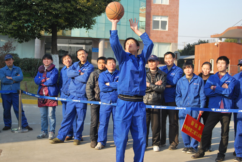 �Ϻ������y�T(m��n)�S�ڶ������\(y��n)��(d��ng)��(hu��)���Ӷ��c(di��n)Ͷ�@��ِ���D16��