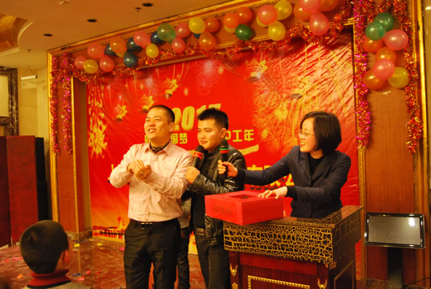 �����y�T���F(tu��n) 2015 ���(hu��)-19