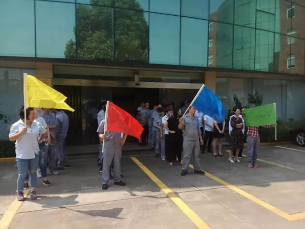 �Ϻ������y�T�S���ľ������P�ഺ���|(zh��)��չ��ӣ��D5��