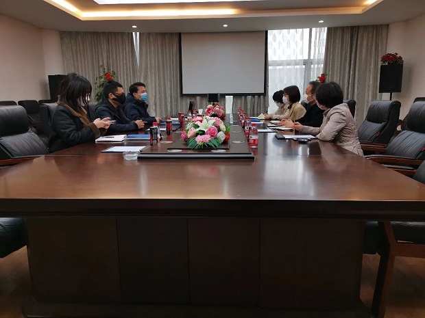 �ζ��^��������ϯ���d������һ�����L�{����˾������غ͏͹���r���D2��